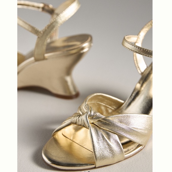 Knotted Sculptural Wedge Sandals Anthropologie Dressy Gold Heels Size 7 NIB NEW - Picture 3 of 15